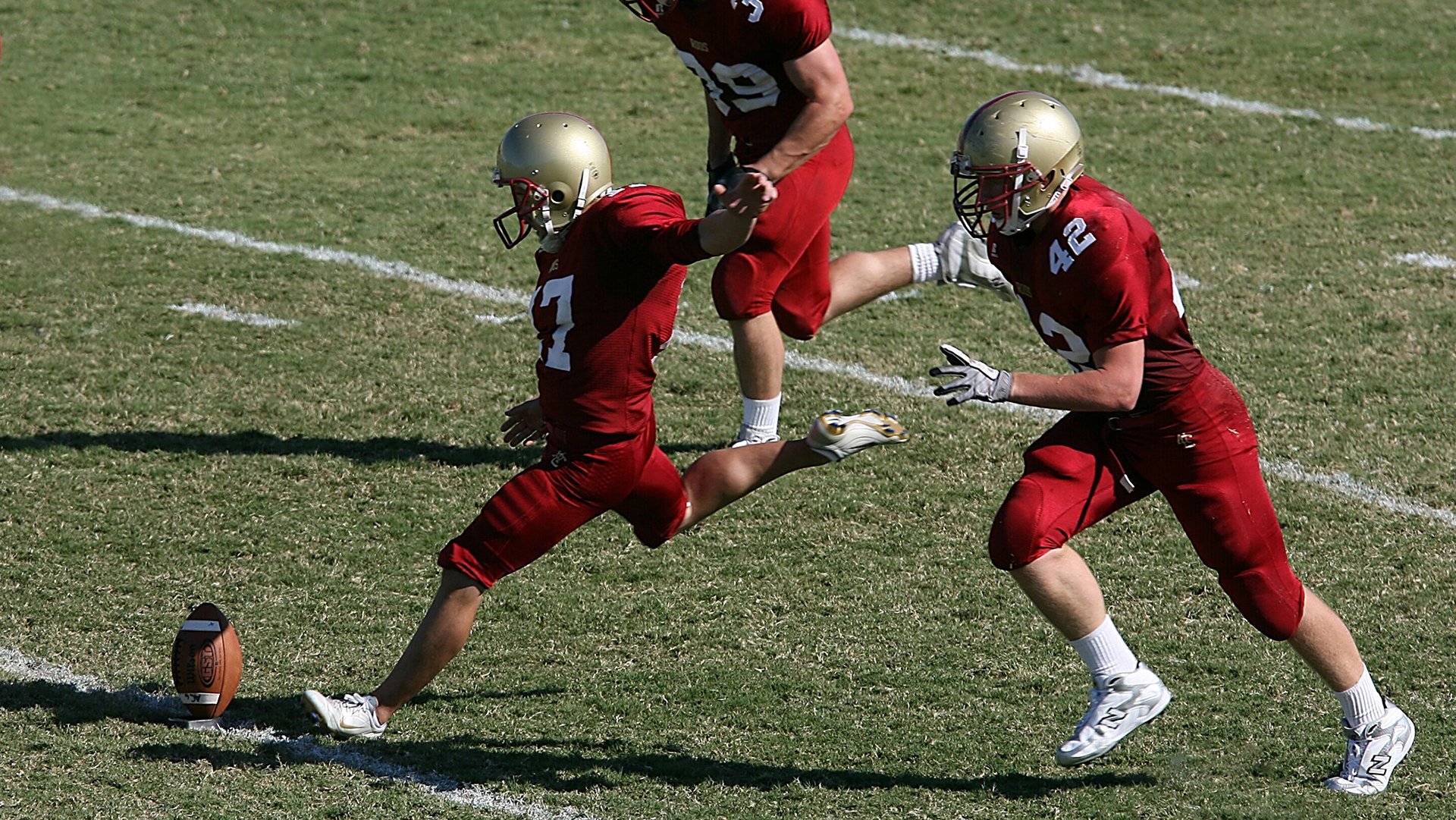 快船主场首次测试新一代球场数据系统,快船主场名称