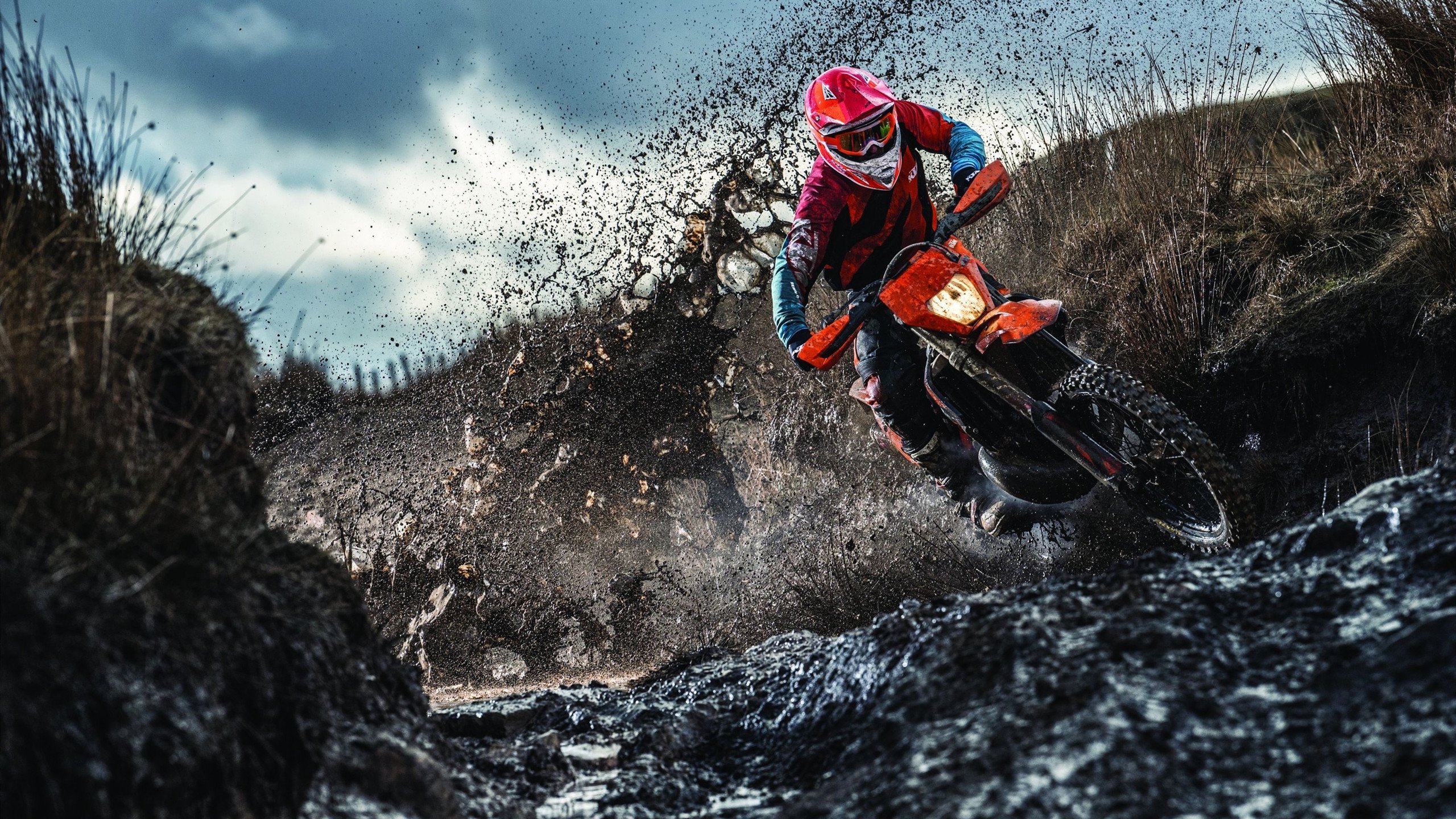 爱游戏官方-中国男子4×200米自由泳接力决赛表现超预期，4×100米自由泳接力赛